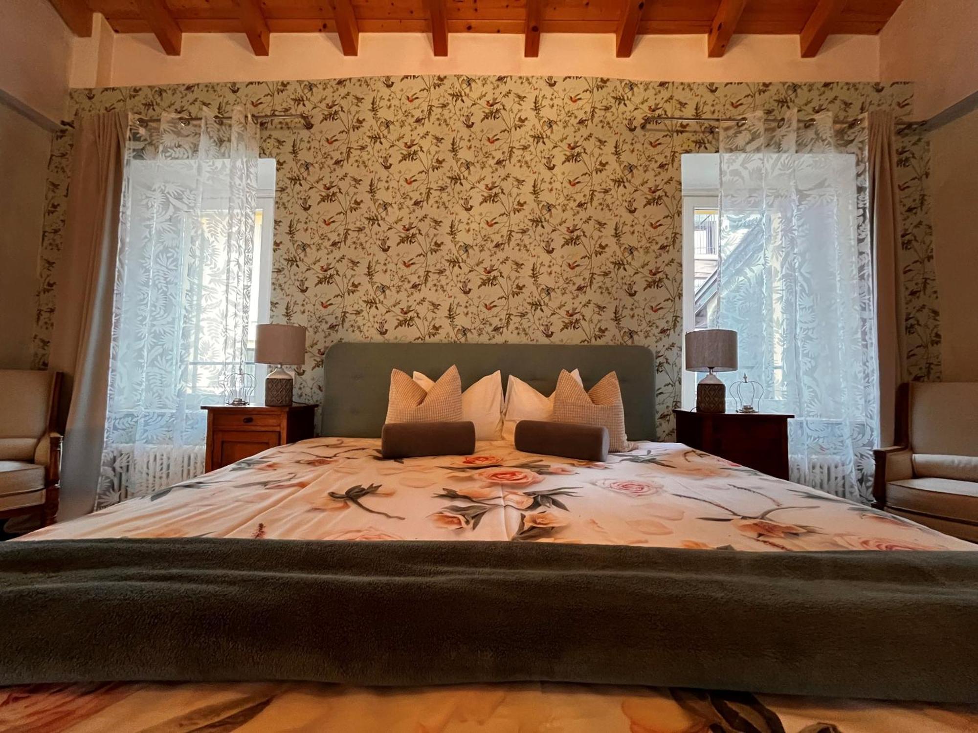 Romantico Palazzo Dei Ulivi Purasca Ngoại thất bức ảnh