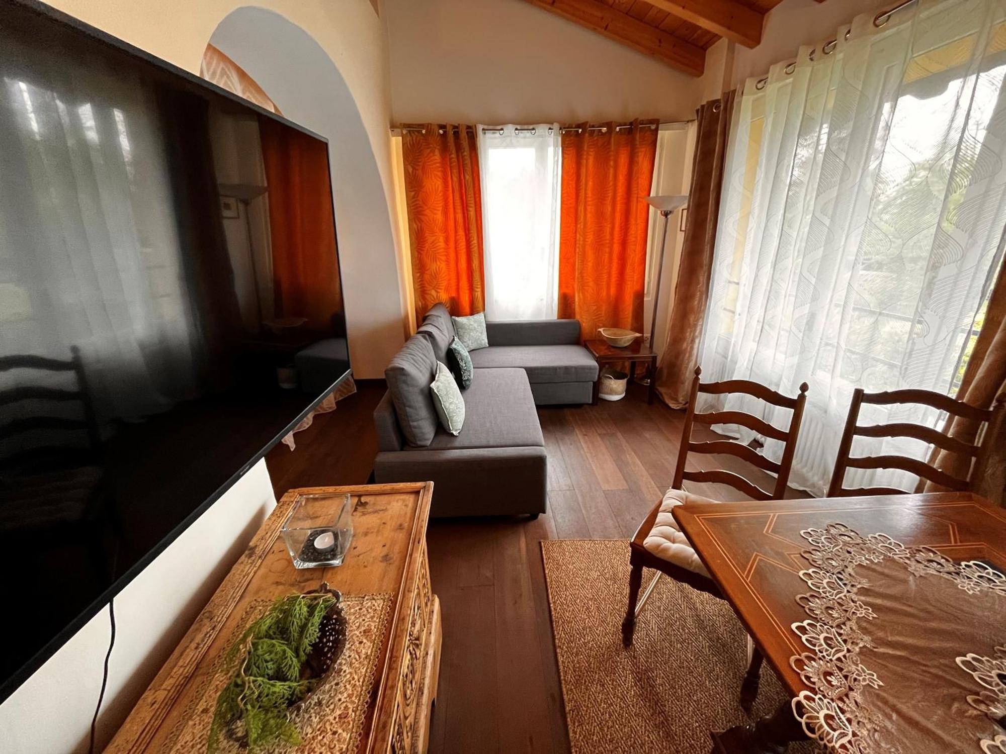 Romantico Palazzo Dei Ulivi Purasca Ngoại thất bức ảnh